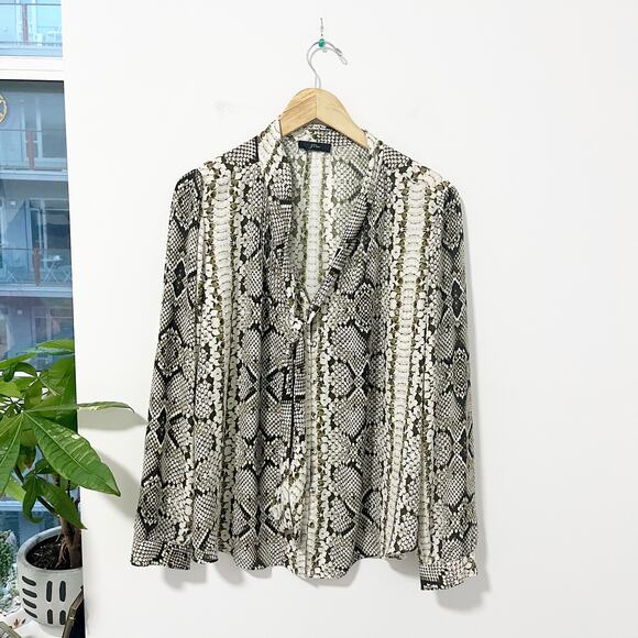 J. Crew Drapey Tie Neck Blouse in Snakeskin Print Size 2X - Picture 1 of 6